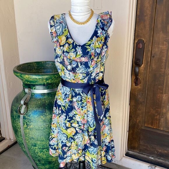 Floral summer dress with ruffles by Old Navy size M - Picture 1 of 10